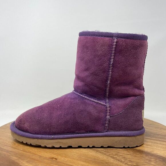 UGG Shoe Womens Size 5 Classic Short Boot Purple Pull On Fleece Lined Casual - Picture 3 of 7